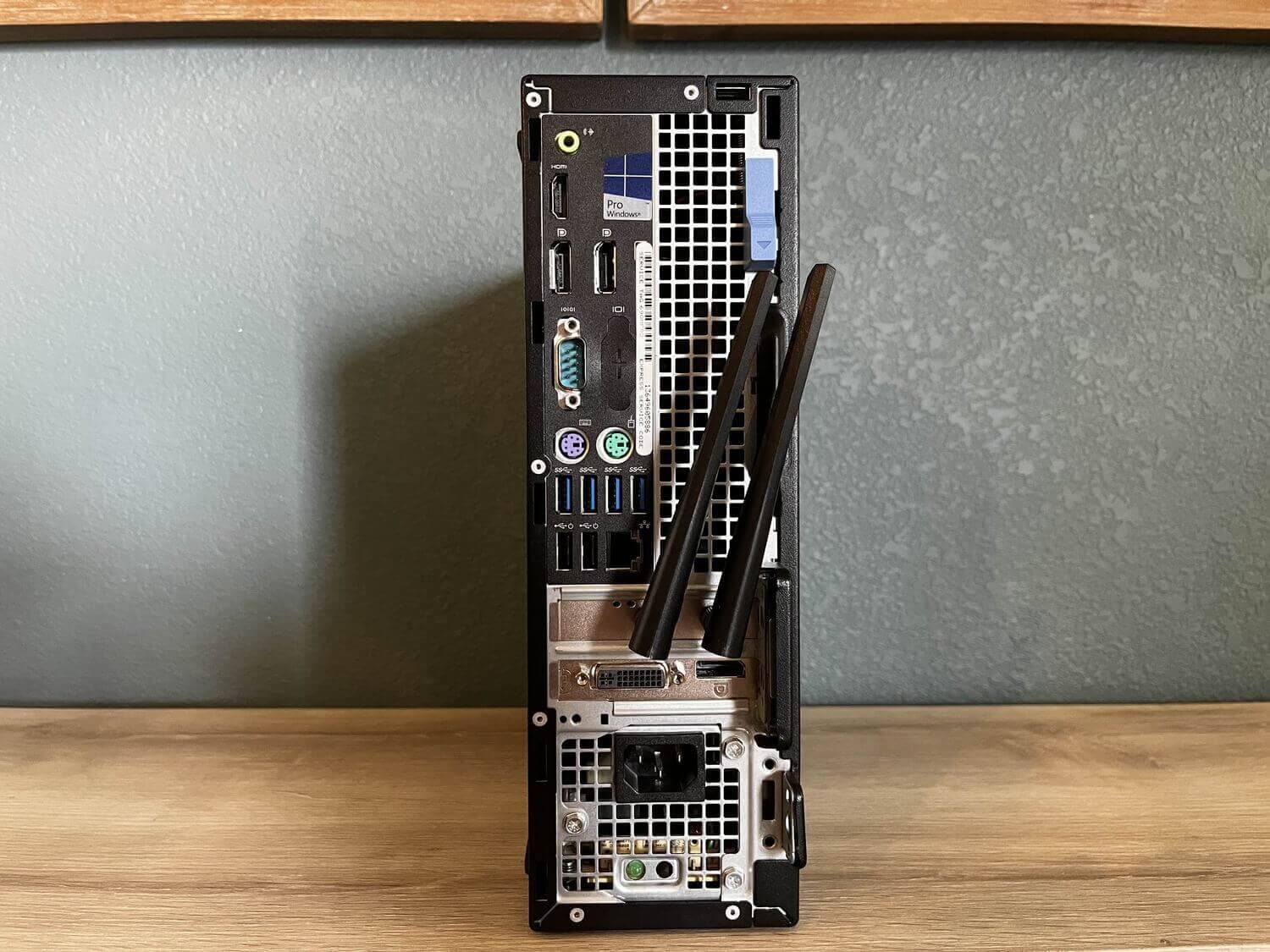 Picture of this Desktop4