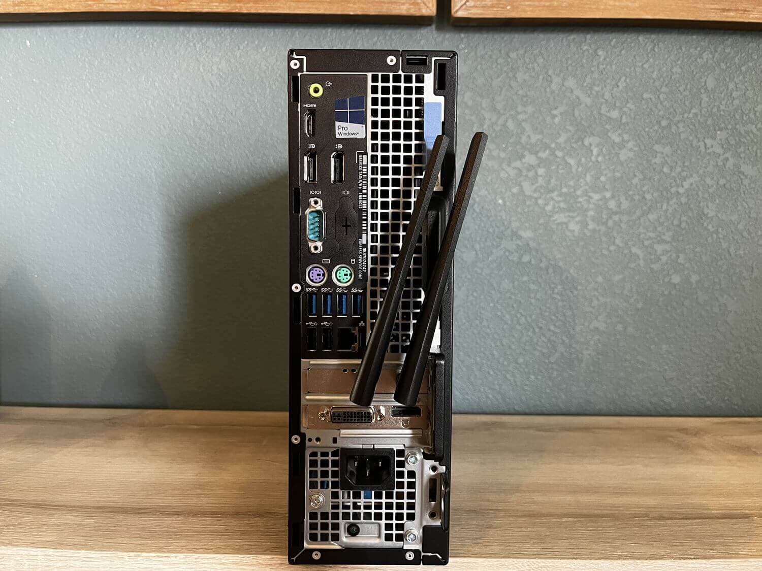 Picture of this Desktop4